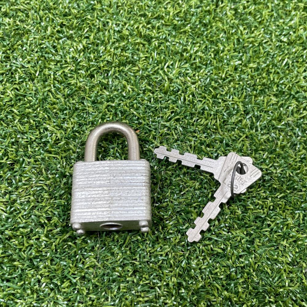 Vintage Master Lock No 10 L-22 Silver Padlock with Keys Milwaukee
